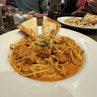 Spicy Chicken Fettuccine