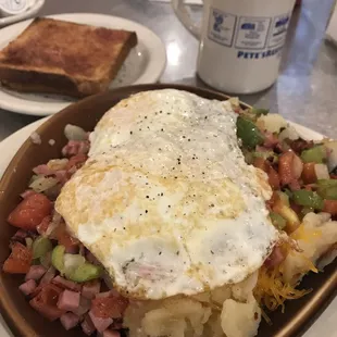 denver skillet w over medium eggs. nomnomnom!!!