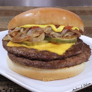 Big Baby Double Cheeseburger