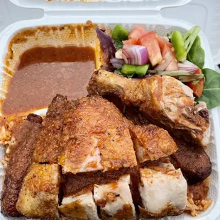 Jollof bowl with chicken &amp; plantains