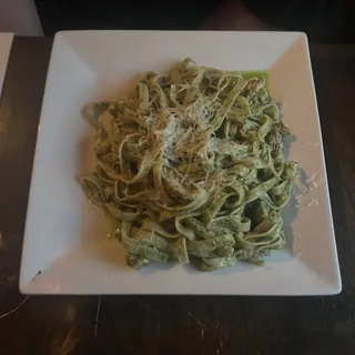 Chicken Pesto Pasta