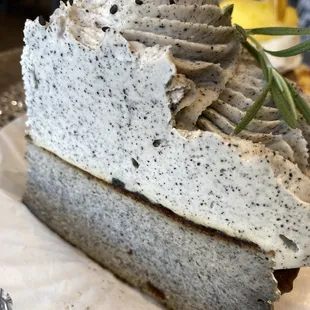 black sesame cheesecake - just ok