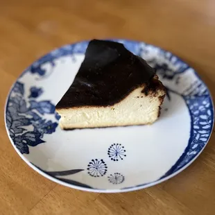 Basque cheesecake