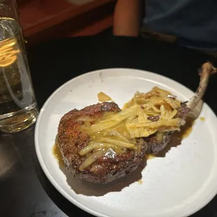 Pork Chop (instagram: wooneats)