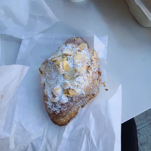 Almond croissant, has filling