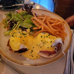 Eggs Benedict