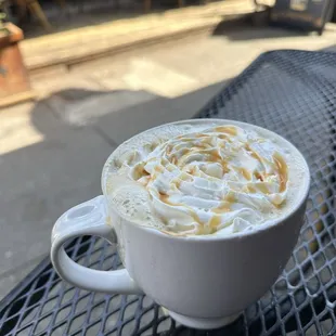 Salted caramel latte