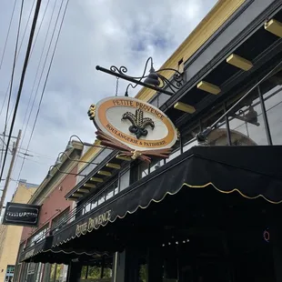 Such a cute place!