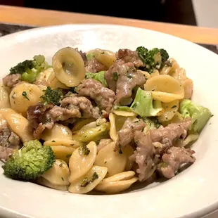 Orecchiette Broccoli e Salsiccia