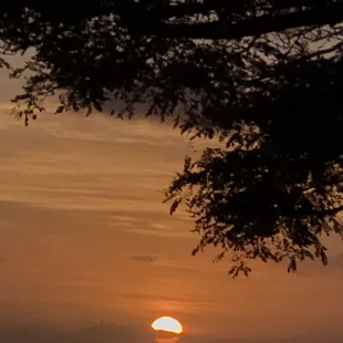 Sunrise by da park today