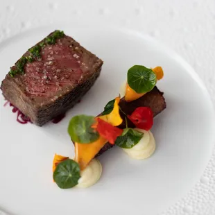 RIBEYE -  BRAISED RED CABBAGE, SMOKED POTATO PURÉE, CRISPY VEAL CHEEK
