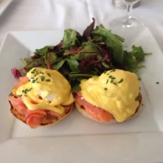 EGGS BENEDICT