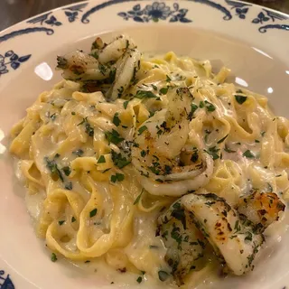 Fettucine Alfredo