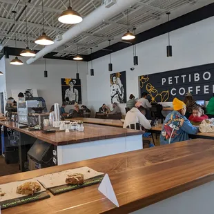 customers in a pettibone coffee shop