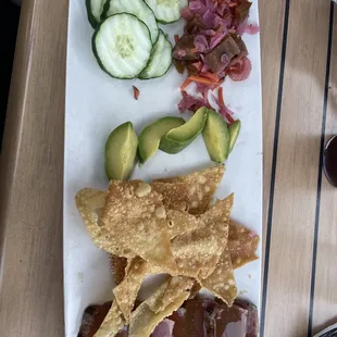 Pettit's Lakeview Bar and grill