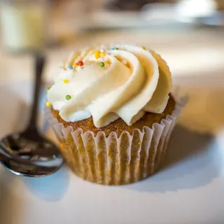 Birthday Babycake (cupcake)