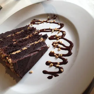 Peanut Butter Bomb Babycake (cupcake)