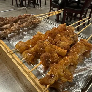 4 Piece Lamb Skewers and 4 Piece Beef Tendon