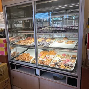 Yeast &amp; cake donuts