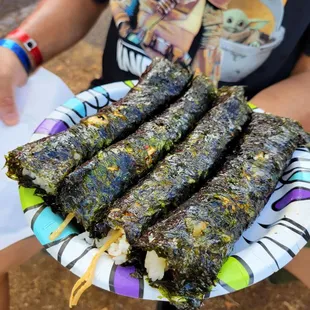 4 kimchee and taegu sushi rolls