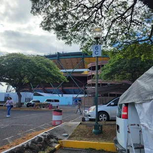 New location, now on the right side of 6C