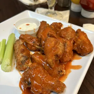 Chipshot Chicken Wings (with Buffalo sauce)