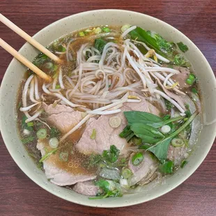 close up of the pho (my favorite)