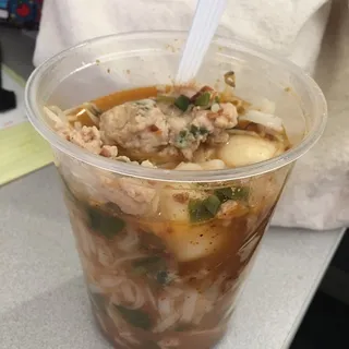 Lunch Tom Yum Noodle Soup