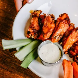 food, chicken wings, bbq chicken, chicken wings and fried chicken, fried chicken wings, chicken, fried chicken, bbq wings, poultry
