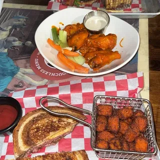 Pub Wings