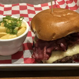 Pastrami Burger