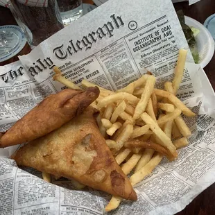 Veggie samosas and fries