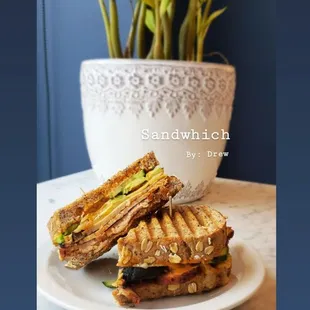 Sandwhich skills are 12/10