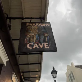 Pharaoh&apos;s Cave