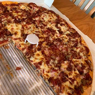 Meat lovers.   Heavy on the meat.