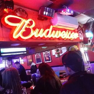 King of Beers up in this mugg!! On TAP, BOTTLES, ALUMINUMS... Phats has Got It!!!