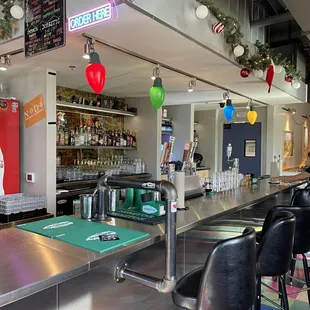 the bar area of a restaurant