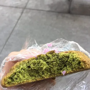 Matcha Cookie w/mixed berry curd innards shot. Love the tasty matcha flavor that was rich but not too sweet.