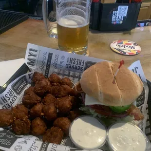 Fire sandwich with breaded chicken and sour cream and Chile tots!!