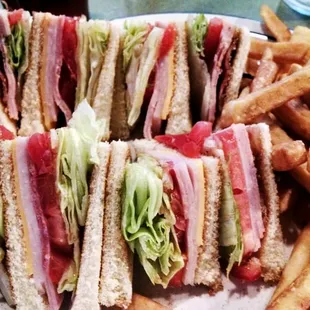 Club and fries