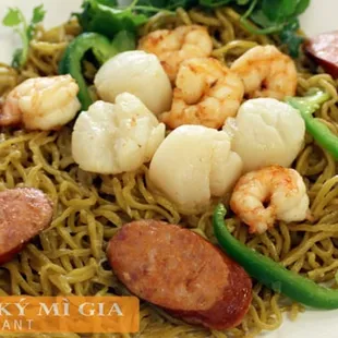 Garlic Noodles