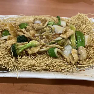 Crispy Noodles with chicken