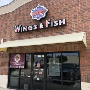 the front of the restaurant