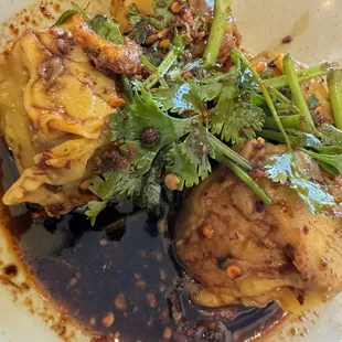 Dumpling in chili sauce