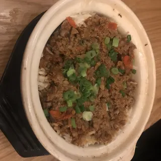 Beef Claypot with Potato