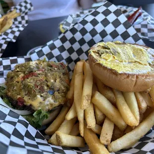 Green chile cheese burger