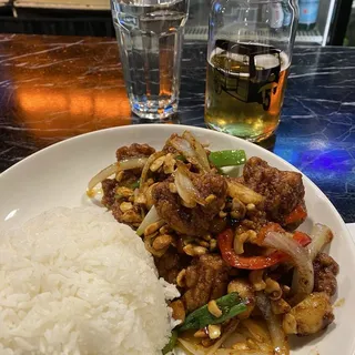 Crispy Cashew Chicken with Rice