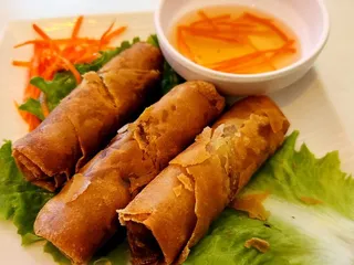 Ly's Vietnamese Cuisine