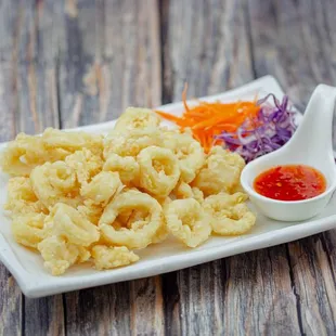 The ring Calamari breaded Plum sauce