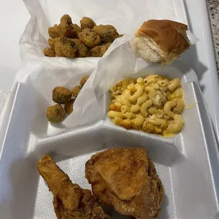 1/4 Southern Fried Chicken Dinner